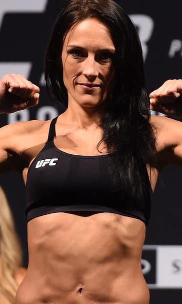 Valerie Letourneau details brutal weight cut ahead of title fight at UFC 193